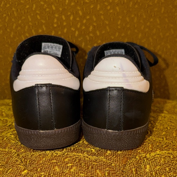 Adidas Samba Classic Sneakers Black White | Women’s 7 - Picture 4 of 6